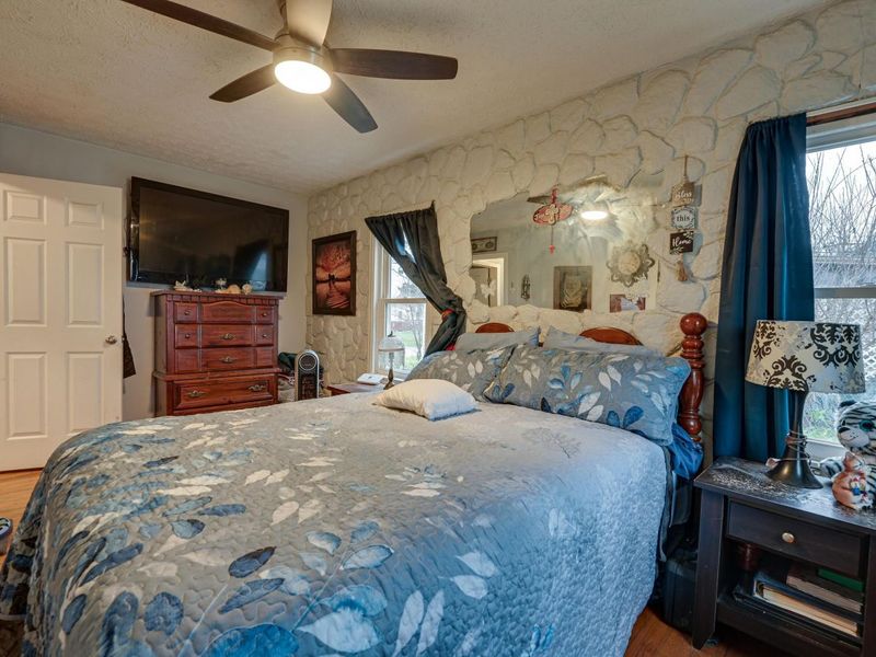 2610 Grasmere Avenue , Columbus, OH 43211 Photo 9