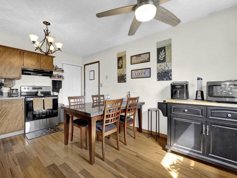 6558 Maple Way , Galloway, OH 43119 Photo 7