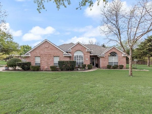 5810 Mulberry Lane, Midlothian, TX 76065