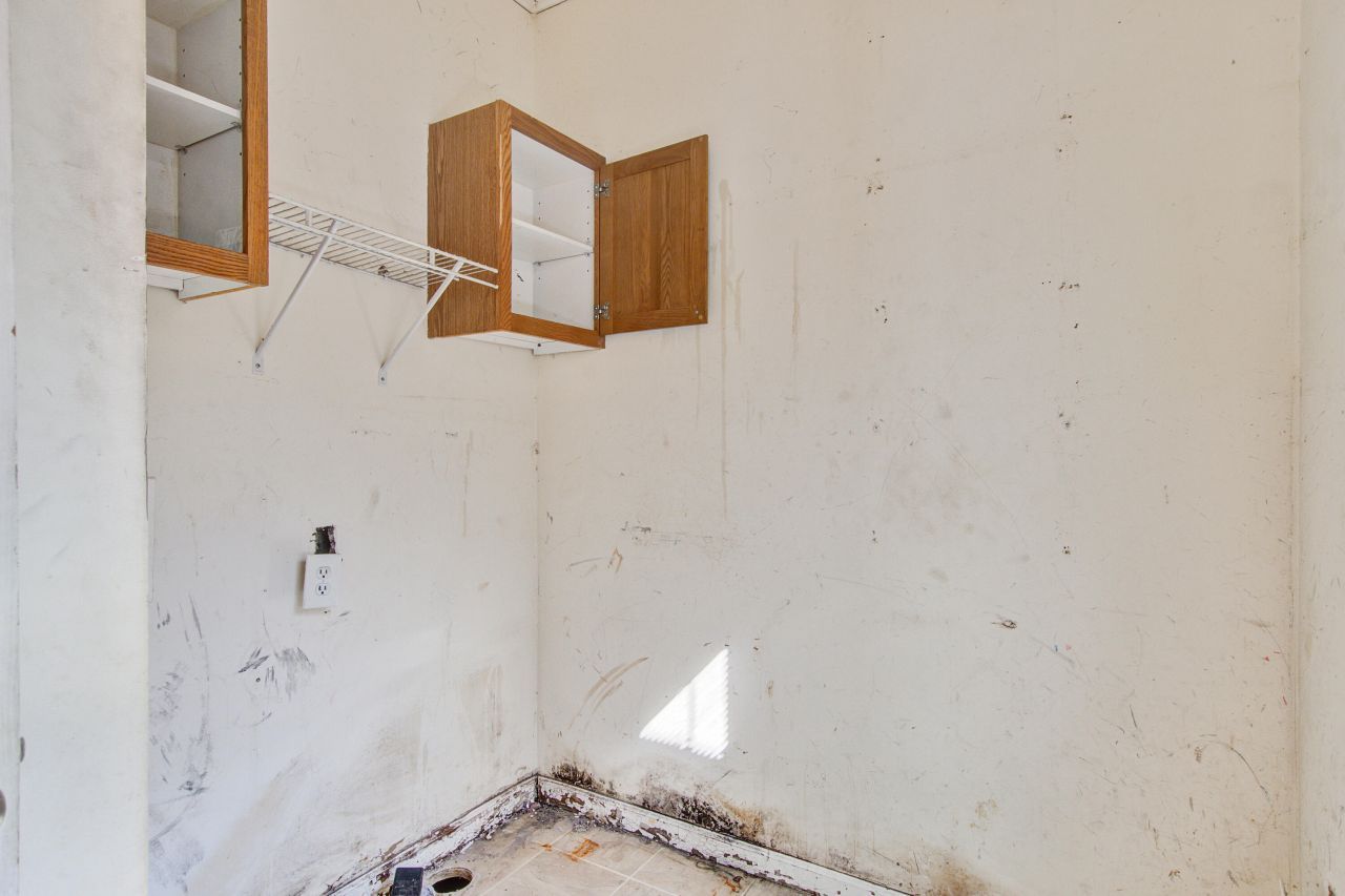 5664 Dixie Plantation Road Photo 10