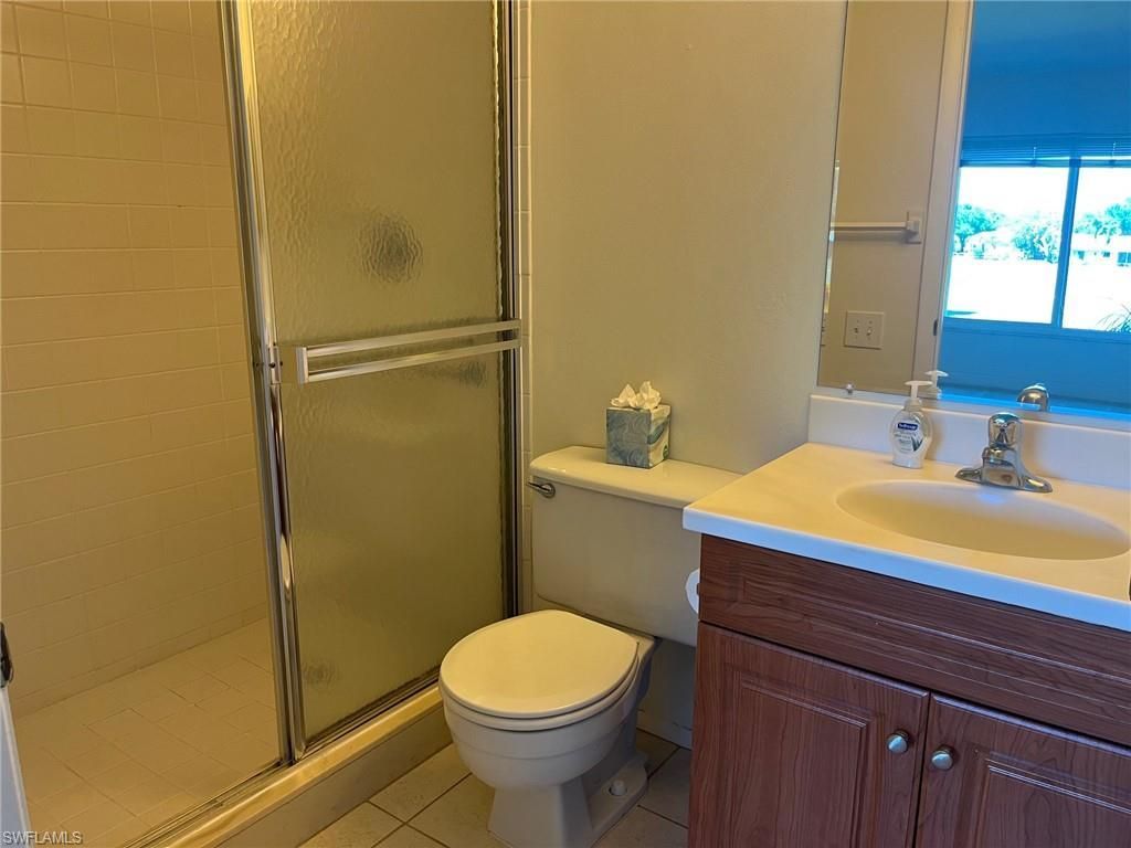 7402 Lake Breeze Dr, Unit 202, Fort Myers, FL 33907 Photo