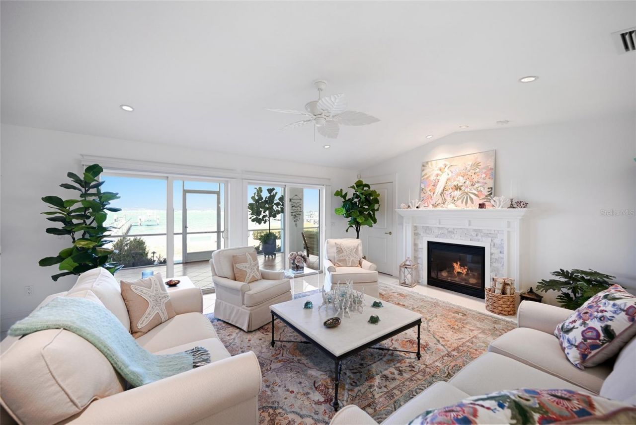 6100 Riverview Boulevard, Bradenton, FL 34209 Photo