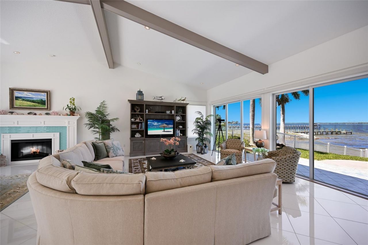 6100 Riverview Boulevard, Bradenton, FL 34209 Photo