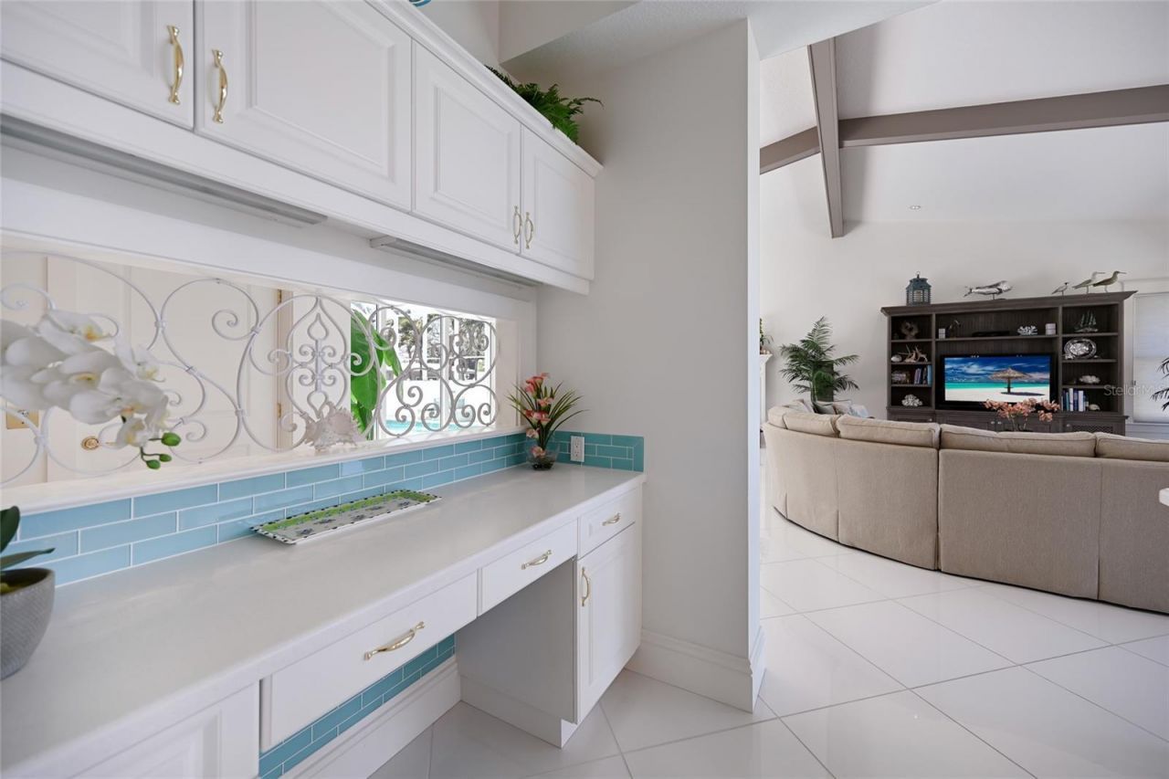 6100 Riverview Boulevard, Bradenton, FL 34209 Photo