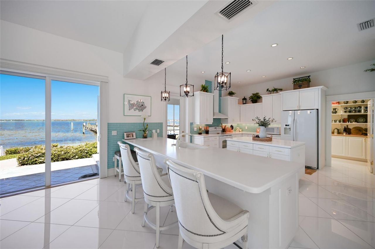 6100 Riverview Boulevard, Bradenton, FL 34209 Photo