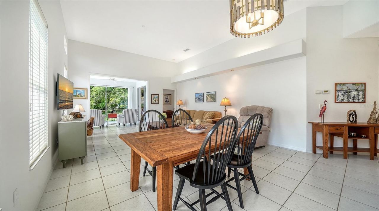 3799 Mira Lago Drive, Sarasota, FL 34238 Photo