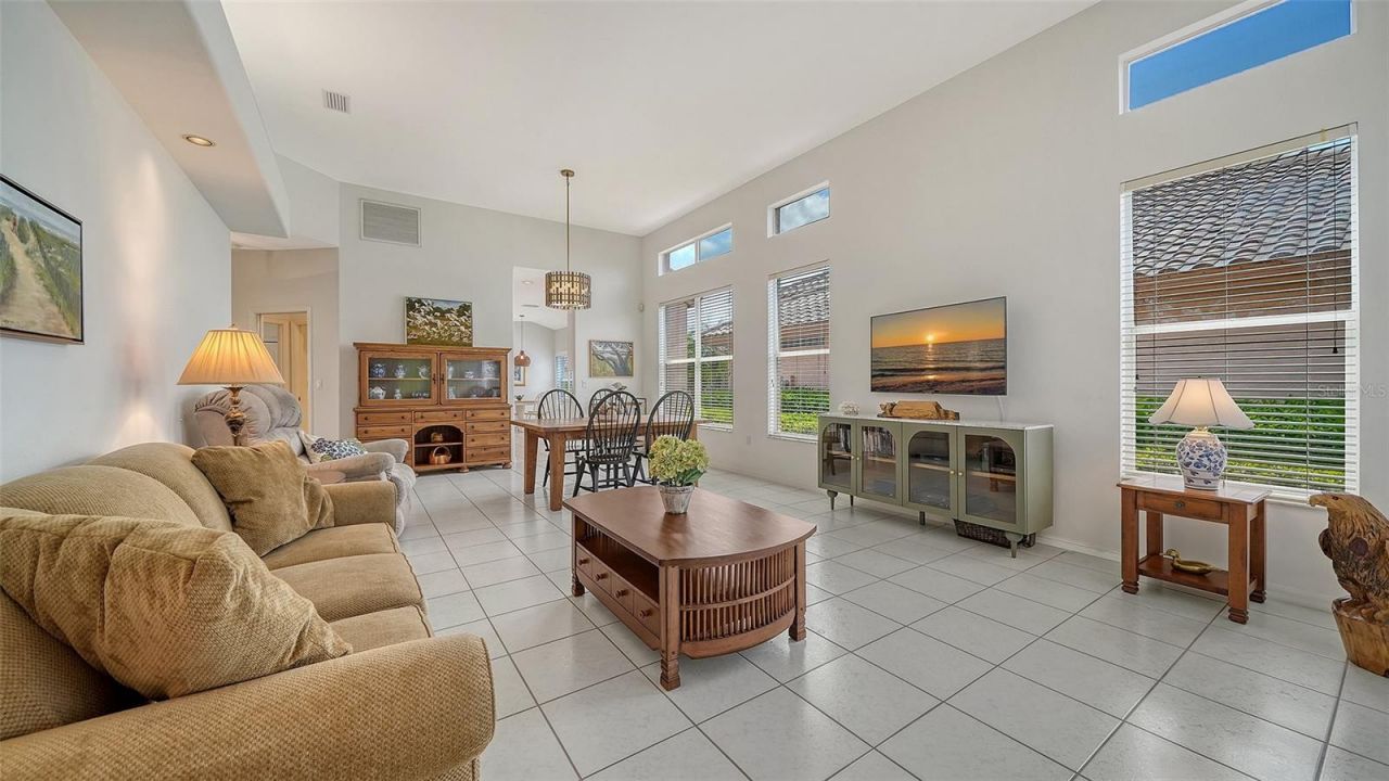 3799 Mira Lago Drive, Sarasota, FL 34238 Photo
