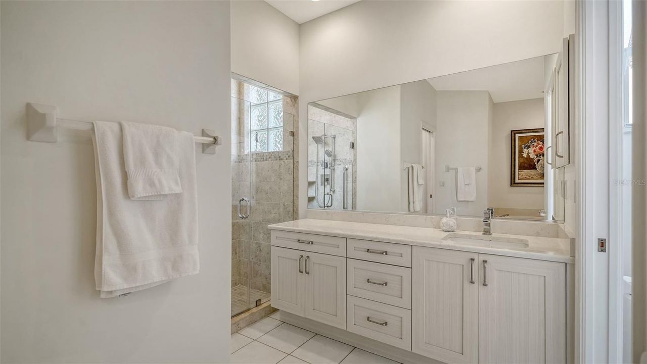 3799 Mira Lago Drive, Sarasota, FL 34238 Photo