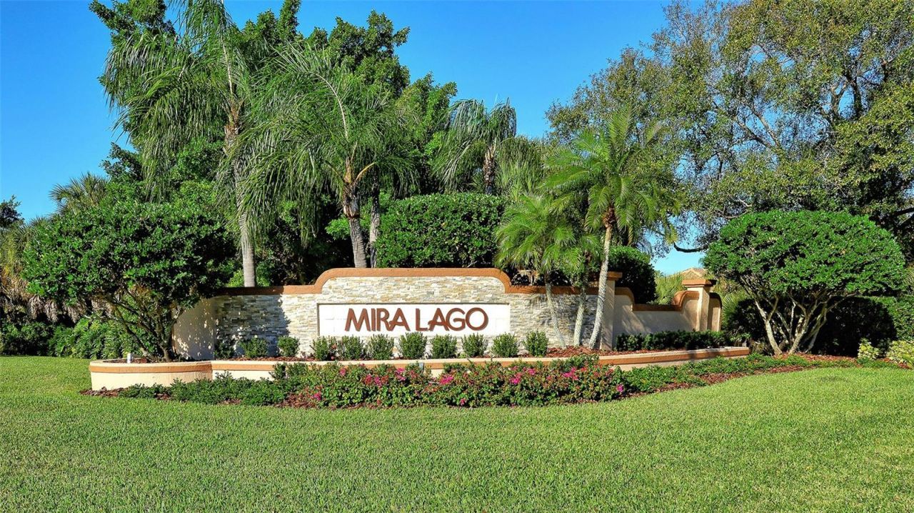 3799 Mira Lago Drive, Sarasota, FL 34238 Photo