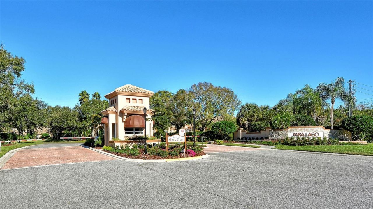 3799 Mira Lago Drive, Sarasota, FL 34238 Photo