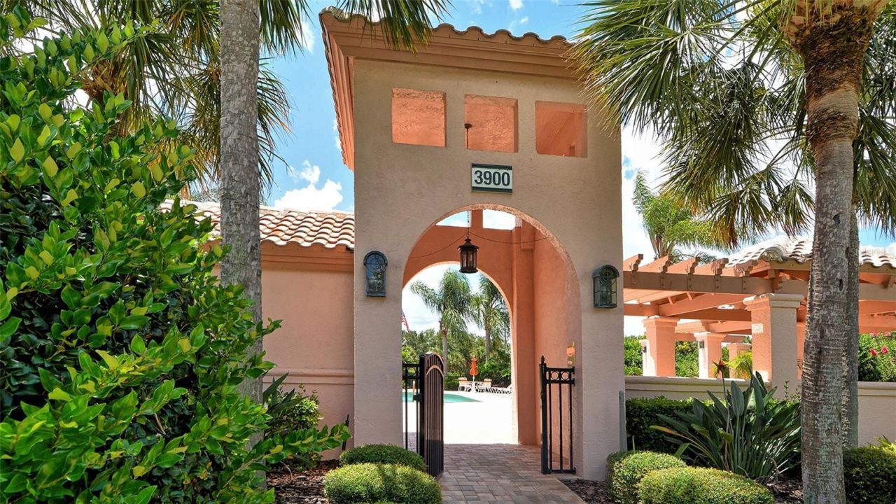 3799 Mira Lago Drive, Sarasota, FL 34238 Photo