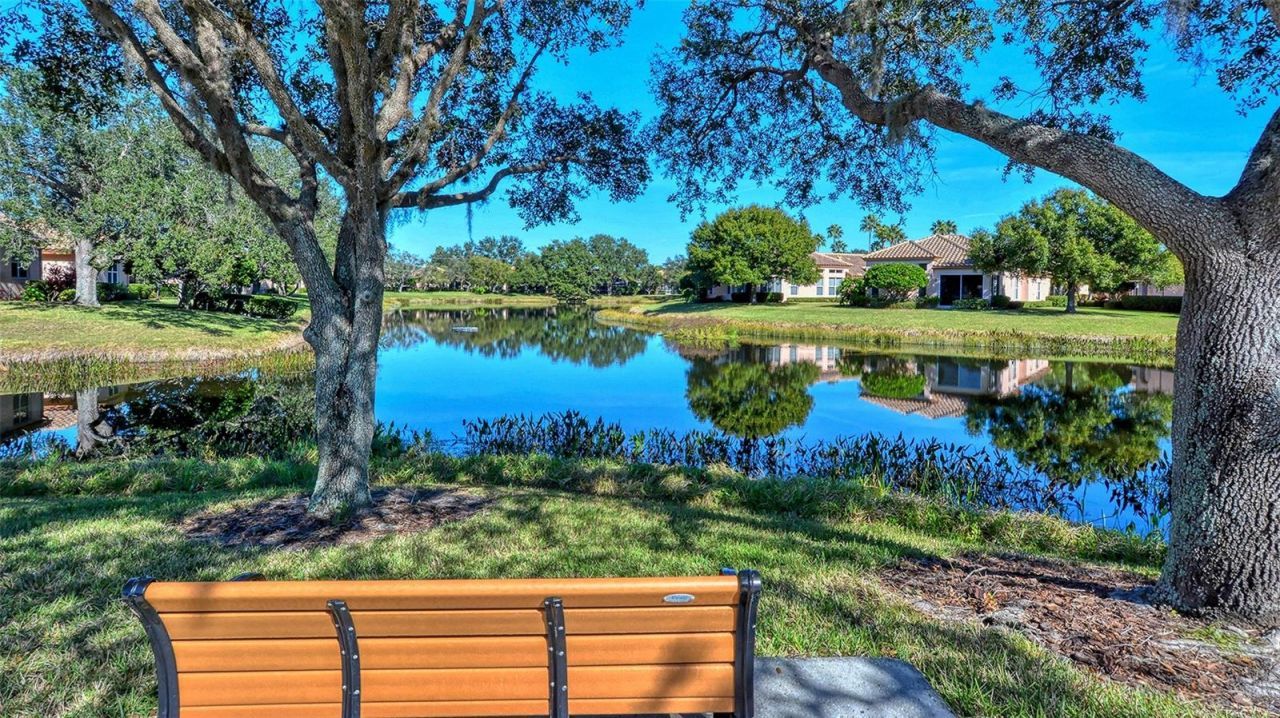3799 Mira Lago Drive, Sarasota, FL 34238 Photo
