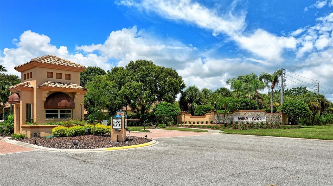 3799 Mira Lago Drive, Sarasota, FL 34238 Photo