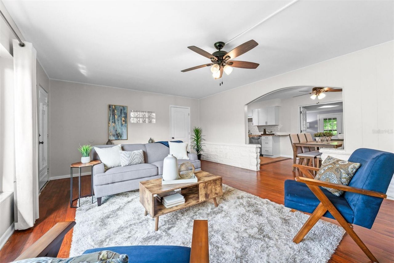 1415 Carlson Drive, Orlando, FL 32804 Photo