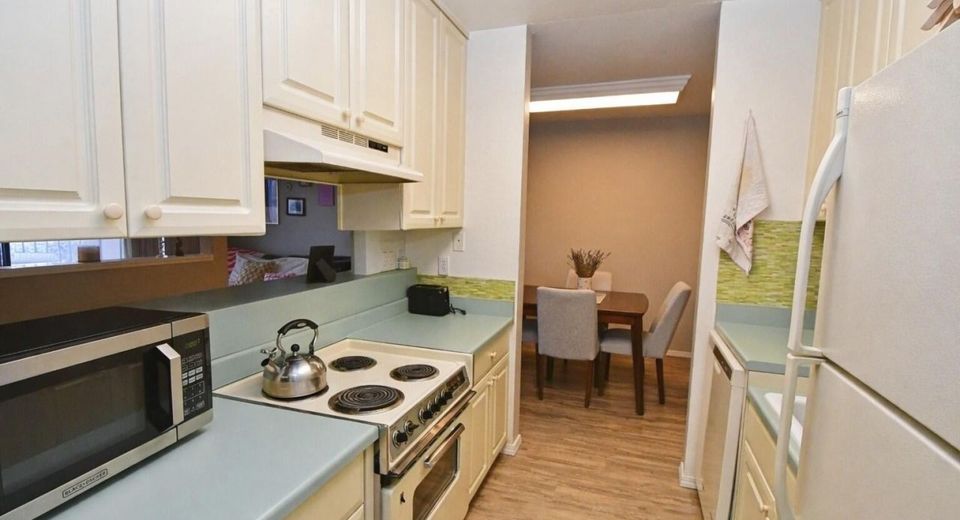 2955 Lakeside Drive, Unit 301, Reno, NV 89509 Photo