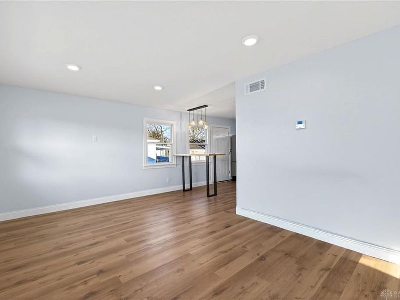 5345 Middlebury Road, West Carrollton, OH 45432 Photo 8