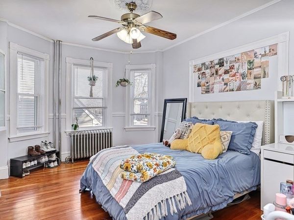 753 Boylston, Unit 2, Brookline, MA 02467