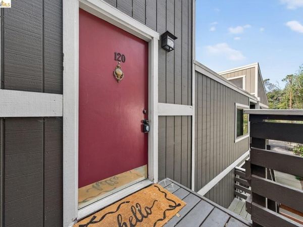 5400 Mountain Blvd, Unit 120, Oakland, CA 94619