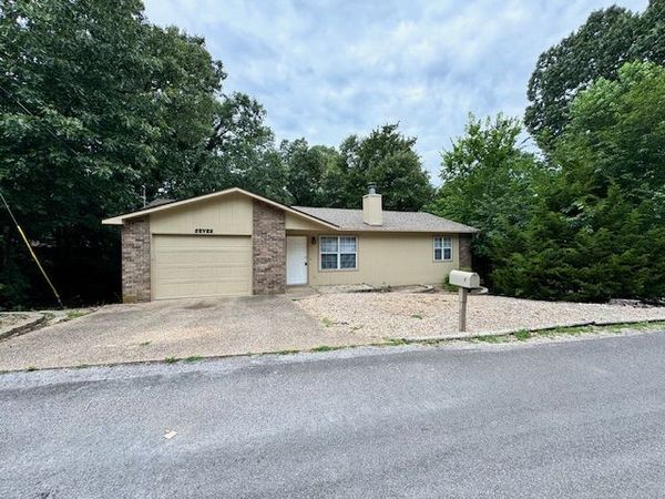 7 Weston Lane , Bella Vista, AR 72715