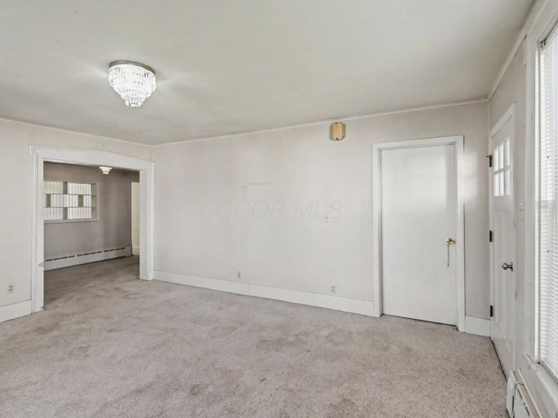 16 High School Avenue, Shelby, OH 44875 Photo 2