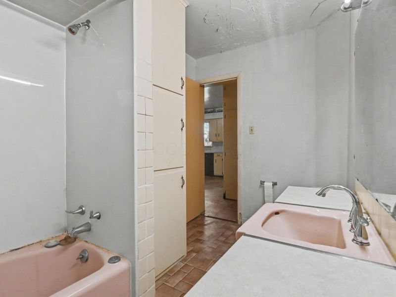 16 High School Avenue, Shelby, OH 44875 Photo 20