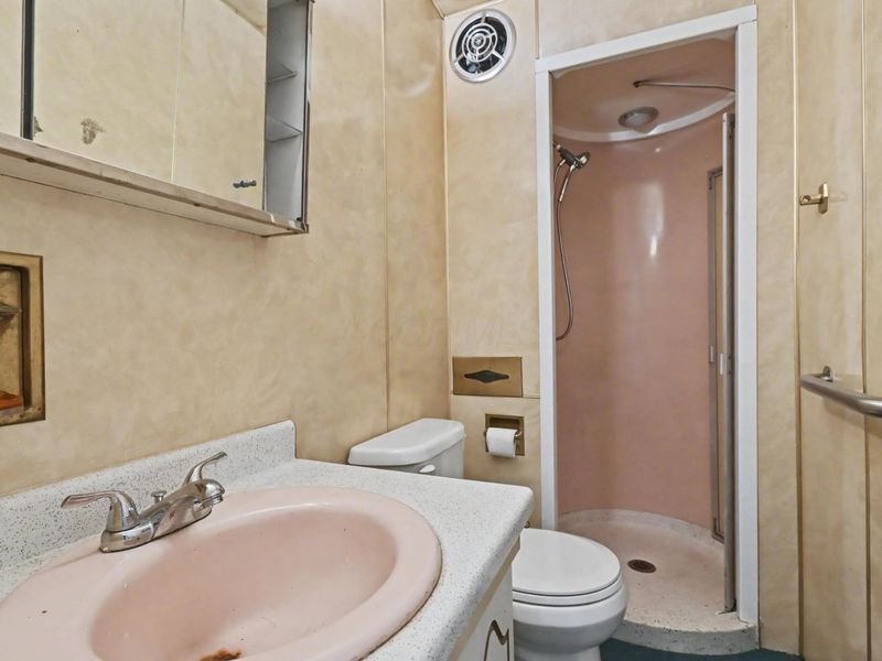 16 High School Avenue, Shelby, OH 44875 Photo 22