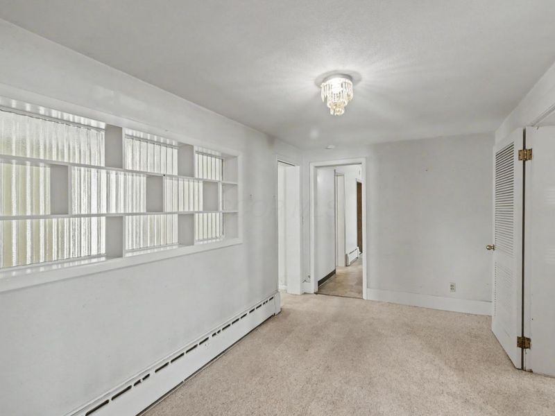 16 High School Avenue, Shelby, OH 44875 Photo 5