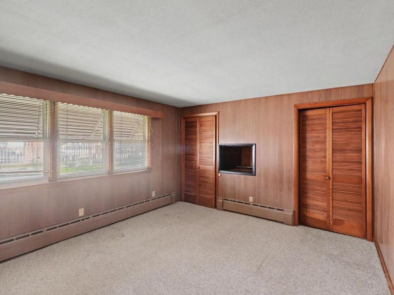 16 High School Avenue, Shelby, OH 44875 Photo 7