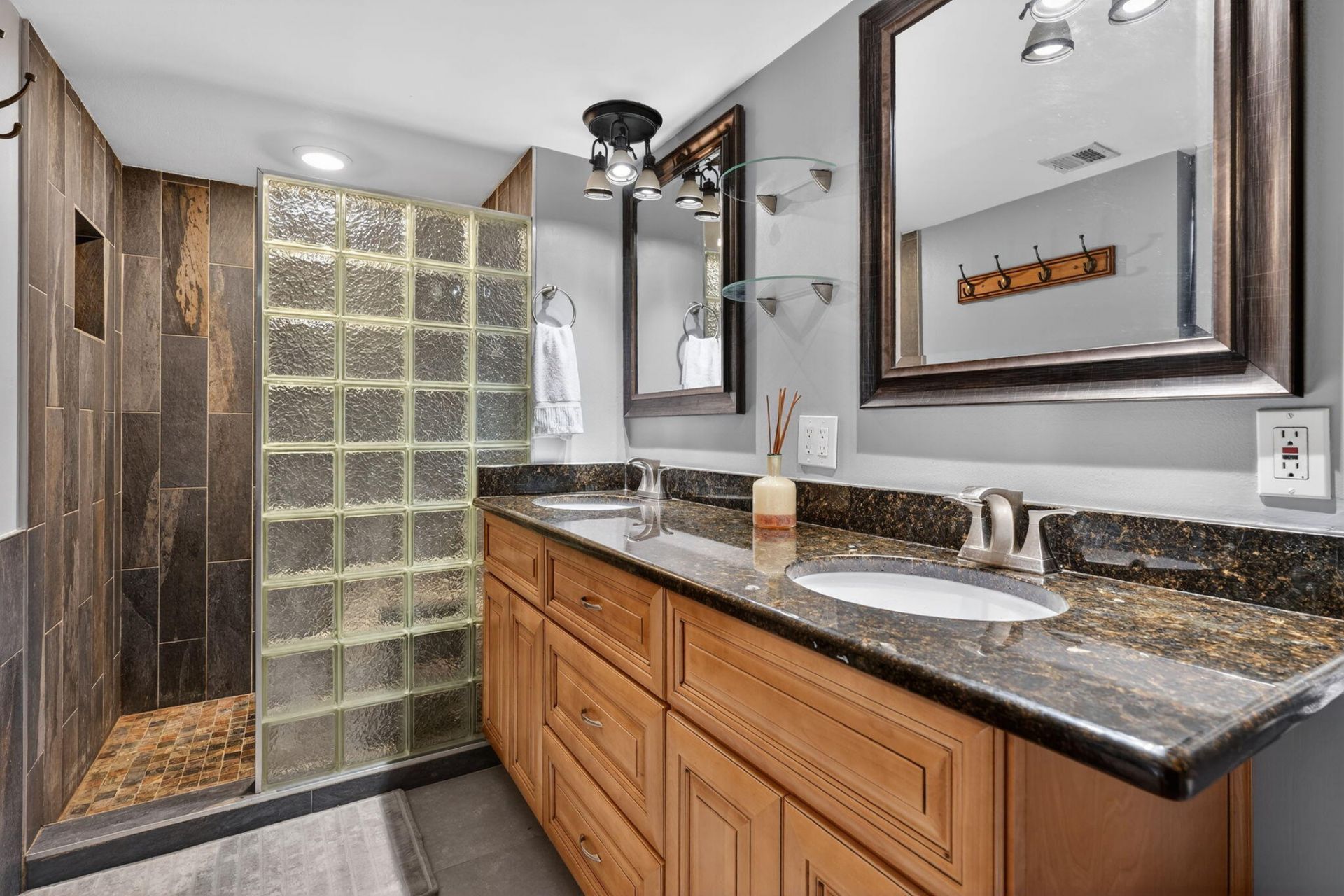 1608 16th Terrace, Palm Beach Gardens, FL 33418 Photo