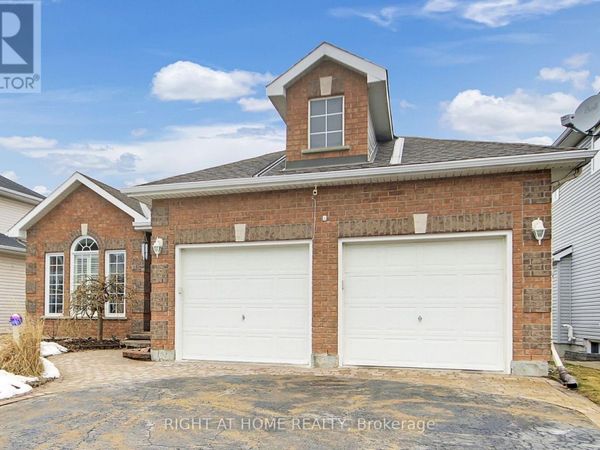 19 Cinnabar Way, Ottawa, ON K2S1Y6