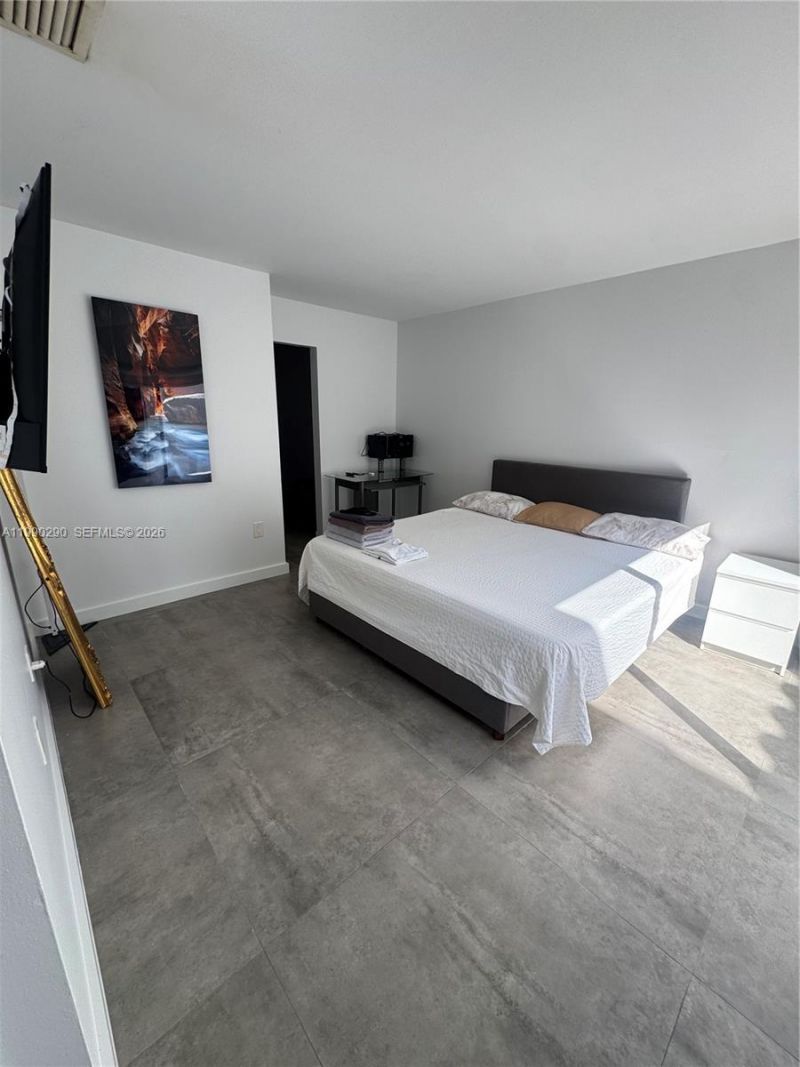 534 NE 195th St , Unit 534, Miami, FL 33179 Photo