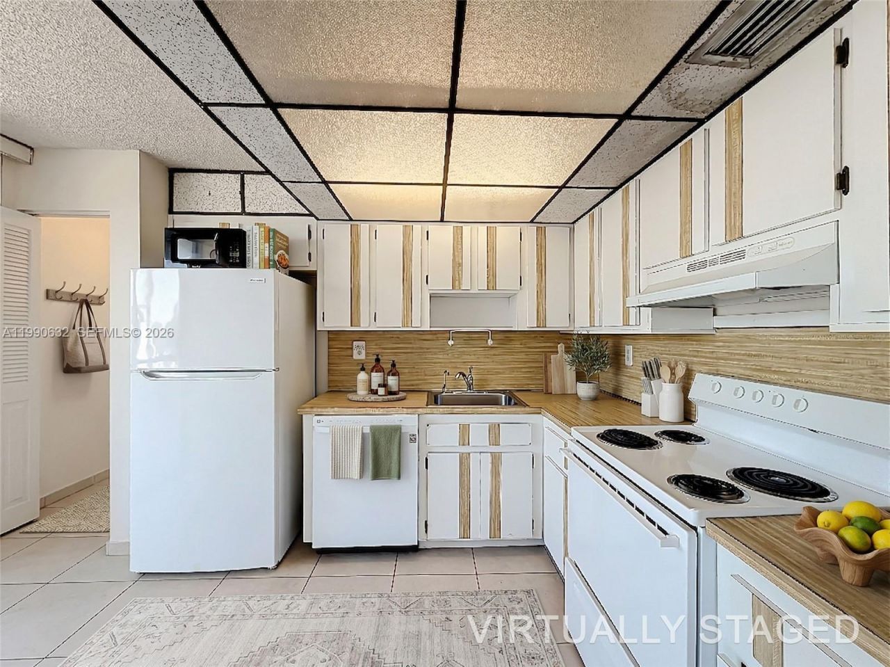 7300 Wayne Ave, Unit 211, Miami Beach, FL 33141 Photo