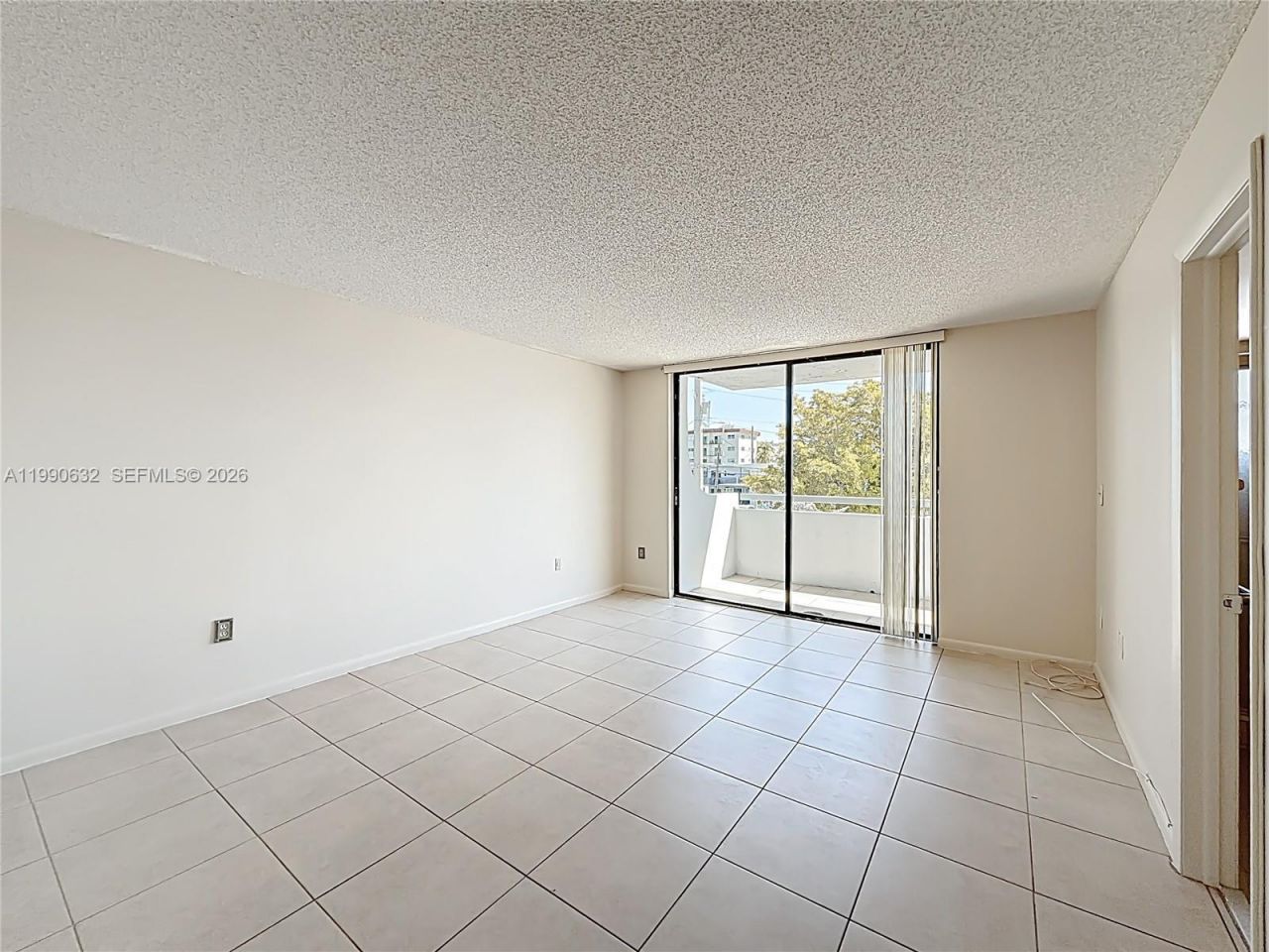 7300 Wayne Ave, Unit 211, Miami Beach, FL 33141 Photo