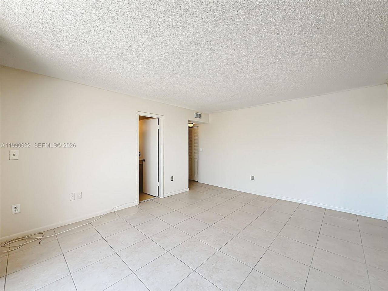 7300 Wayne Ave, Unit 211, Miami Beach, FL 33141 Photo