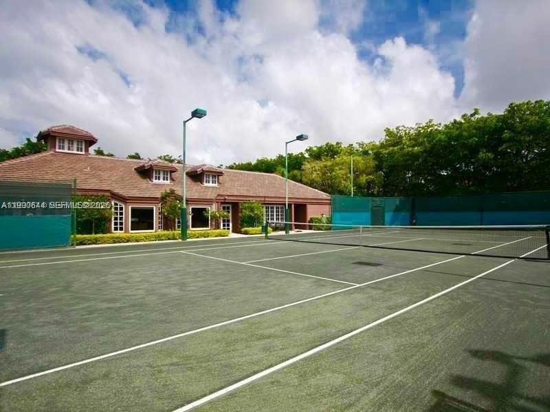 2000 Towerside Ter, Unit 1005, Miami, FL 33138 Photo