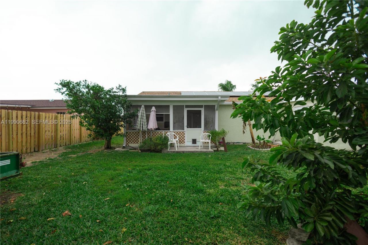26581 SW 122nd Ct, Homestead, FL 33032 Photo