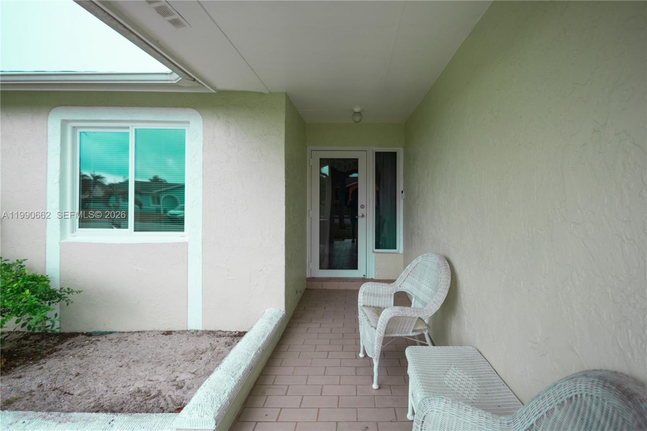 26581 SW 122nd Ct, Homestead, FL 33032 Photo