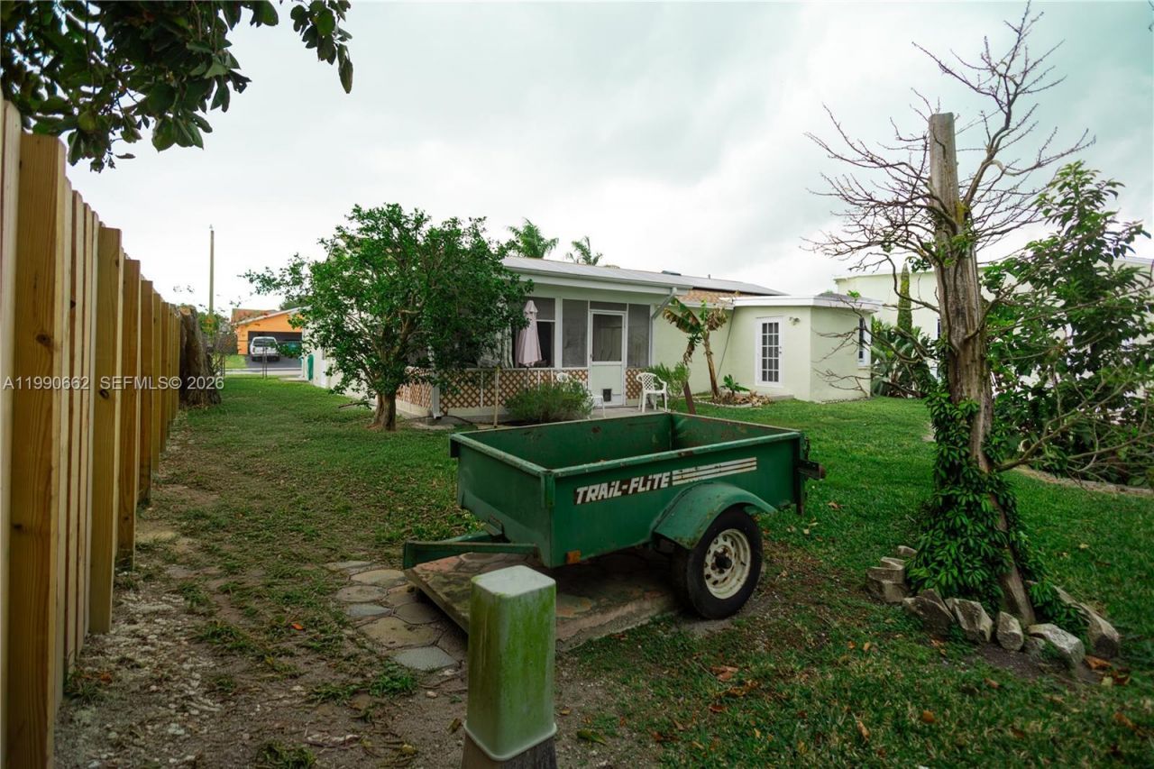 26581 SW 122nd Ct, Homestead, FL 33032 Photo