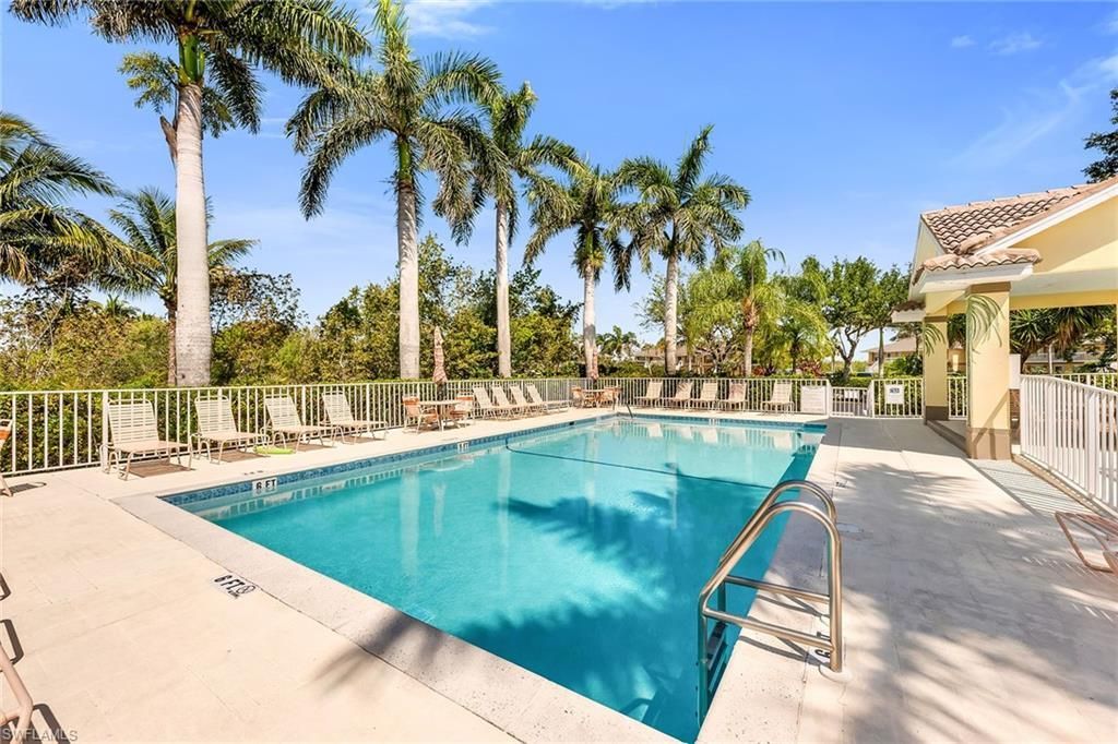 1366 Mainsail Dr, Unit 1522, Naples, FL 34114 Photo