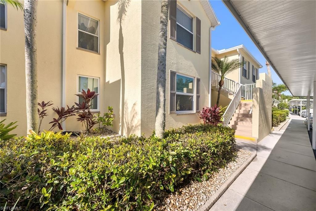 1366 Mainsail Dr, Unit 1522, Naples, FL 34114 Photo