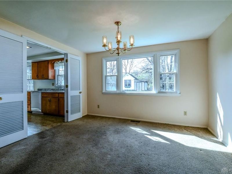 786 Hyde Park Drive, Washington Township, OH 45429 Photo 15