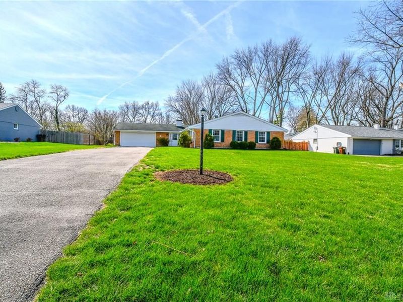 786 Hyde Park Drive, Washington Township, OH 45429 Photo 43