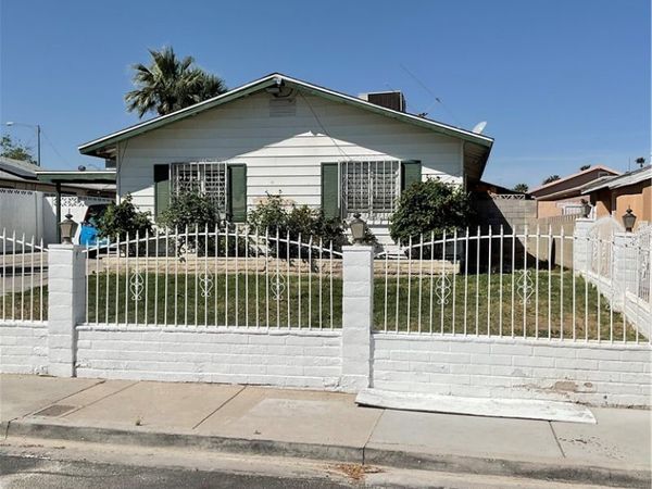 5245 San Anselmo Street, Las Vegas, NV 89120