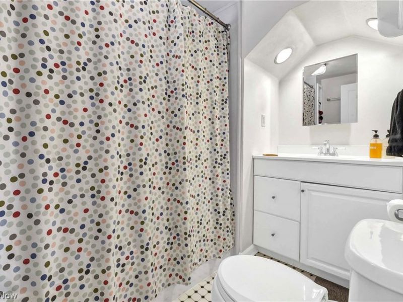 471 Columbus Street, Bedford, OH 44146 Photo 23