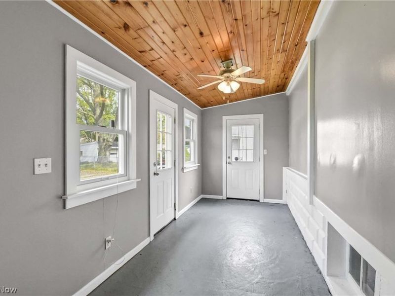 471 Columbus Street, Bedford, OH 44146 Photo 24