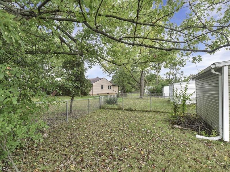 471 Columbus Street, Bedford, OH 44146 Photo 34