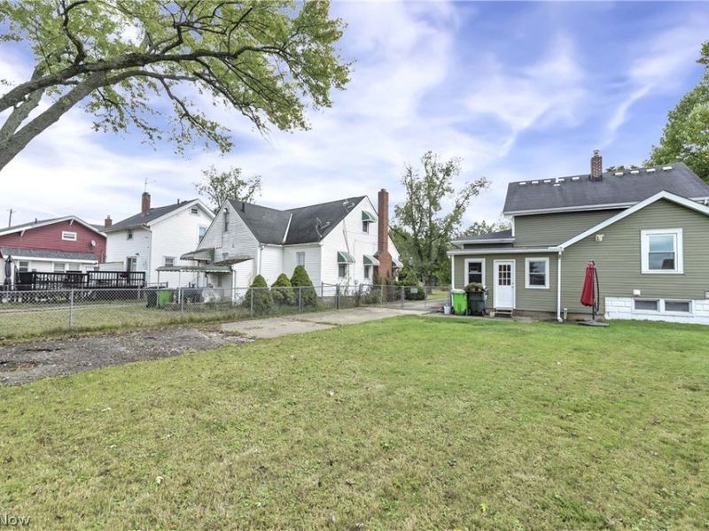 471 Columbus Street, Bedford, OH 44146 Photo 38