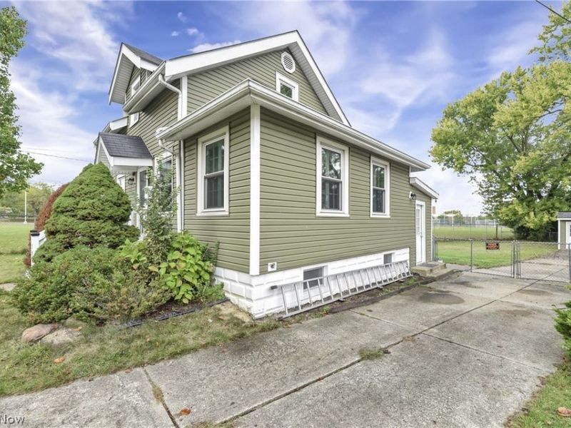 471 Columbus Street, Bedford, OH 44146 Photo 40