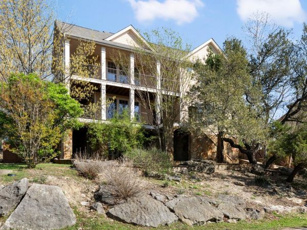 2303 Saratoga DR, Austin, TX 78733