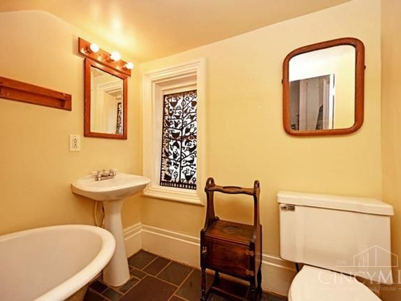 4236 Brookside Avenue, Cincinnati, OH 45223 Photo 22